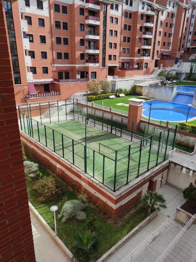 Ferienwohnung Precioso Apartamento Con Terraza, Pistas De Padel Y Piscinas Castro Urdiales Exterior foto